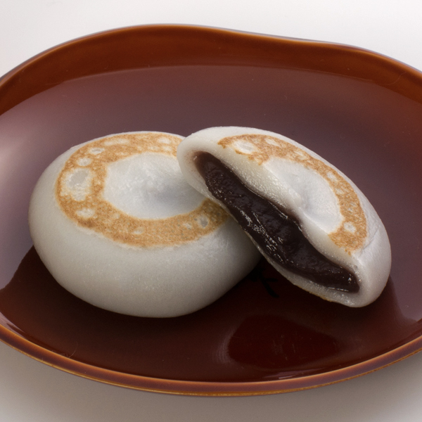 もっちり食感と上品な餡の絶妙ハーモニー「へんば餅」