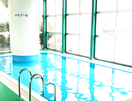 仙台市鶴ケ谷温水プール