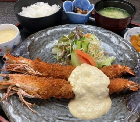 お食事処 潮騒