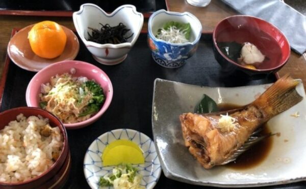 つばきの館