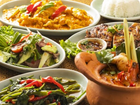 タイ料理研究所 エキュート