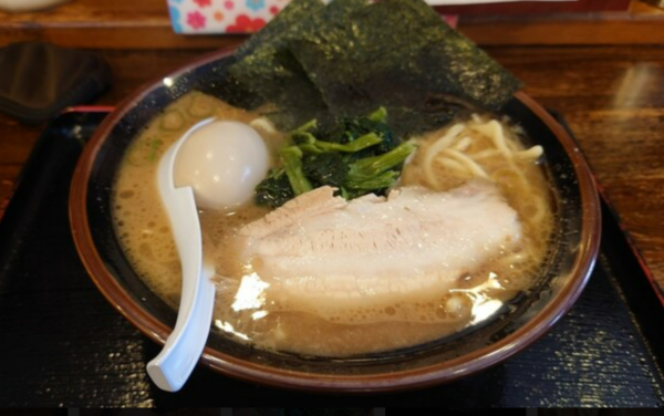 上田らあめん はち