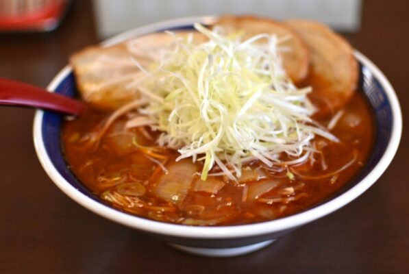 元祖勝浦式担々麺 江ざわ