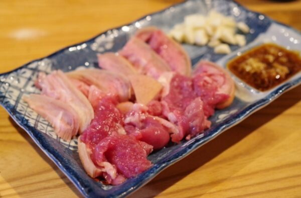 山羊料理さかえ