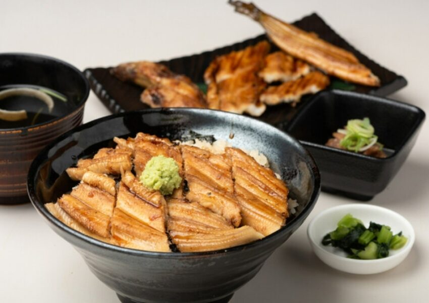 炭焼あなご やま義