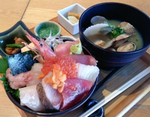 館山なぎさ食堂