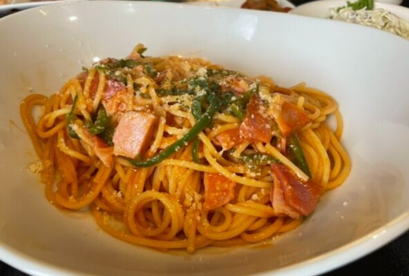 Restaurant & Cafe Bar りんご日和