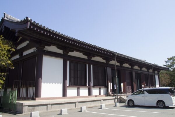 興福寺国宝館