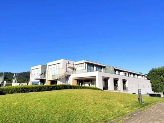 茨城県陶芸美術館