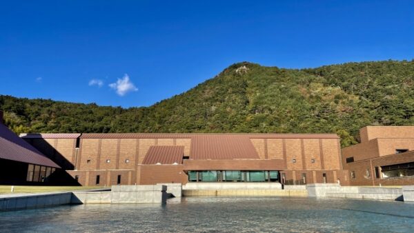 福島県立美術館