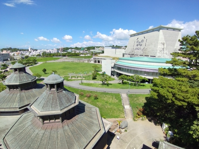 浦添市美術館