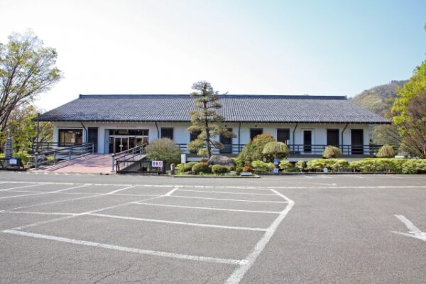 信濃国分寺資料館