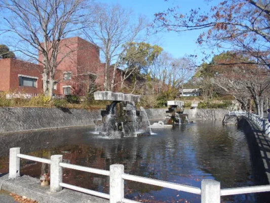 山口県立美術館