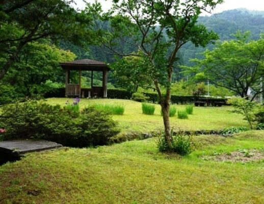 山城ホタルの里公園