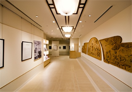 中村屋サロン美術館