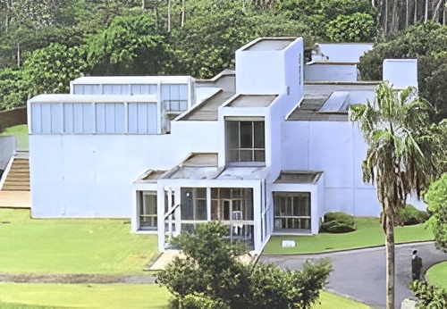 岩崎美術館