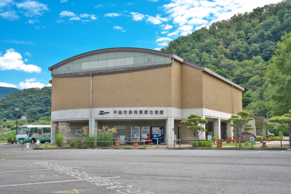 千曲市森将軍塚古墳館