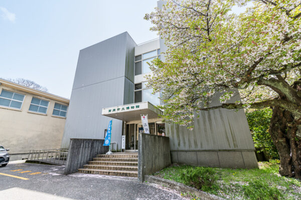 高岡市立博物館