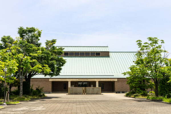 稲沢市荻須記念美術館