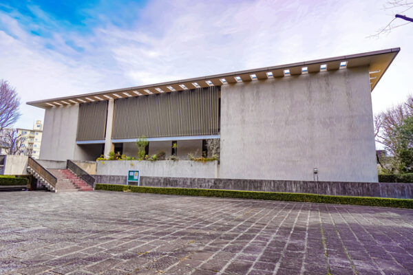 日本近代文学館