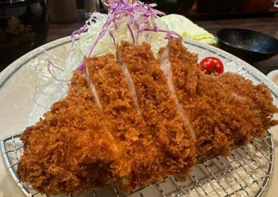 とんかつ とまと赤茄子家