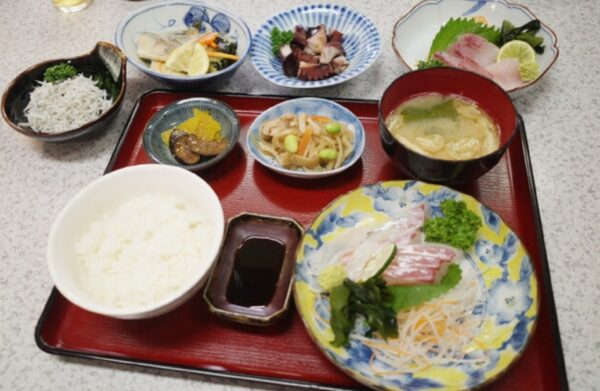 みどり食堂