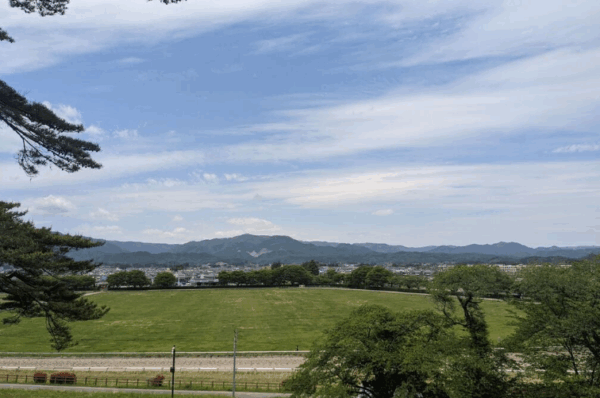 雲雀ヶ原祭場地