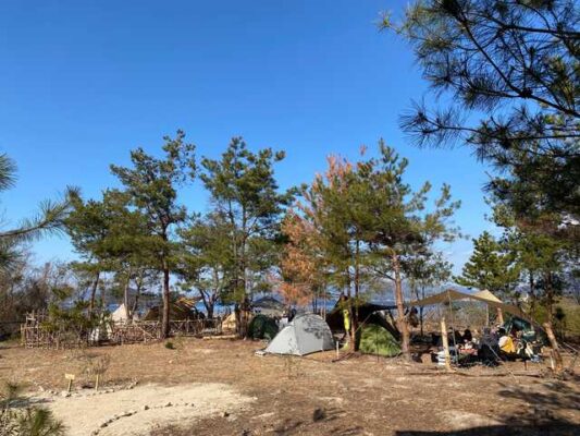 Hawk Nest Family Village