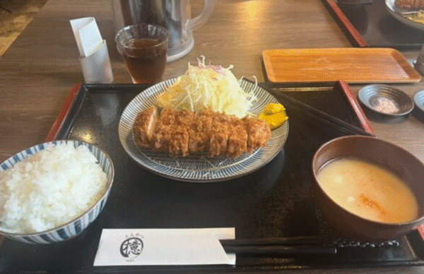  とんかつ 檍 千歳店