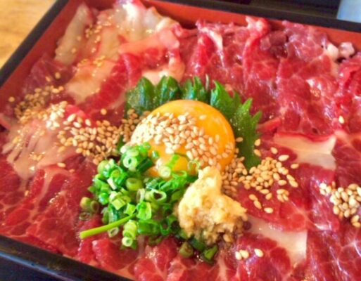 彩座