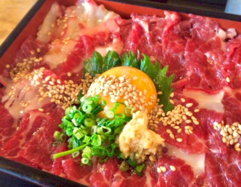 彩座