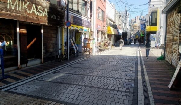 どぶ板通り商店街