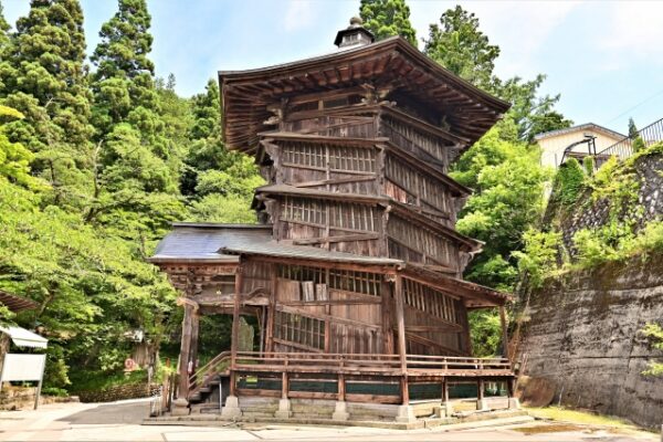 さざえ堂