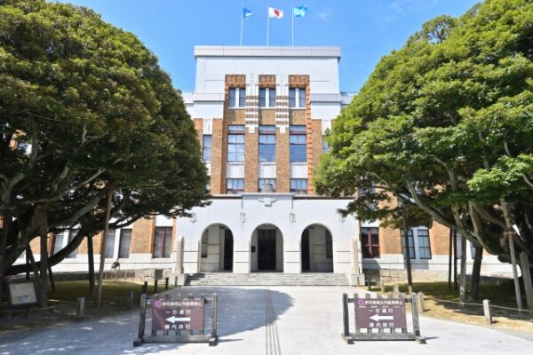 石川県政記念しいのき迎賓館