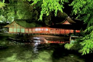 厳島神社