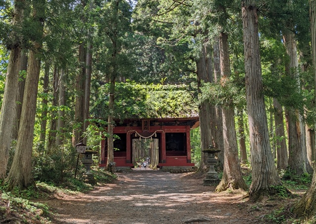 戸隠神社