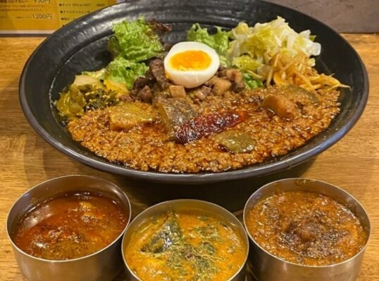 SPICY CURRY 魯珈