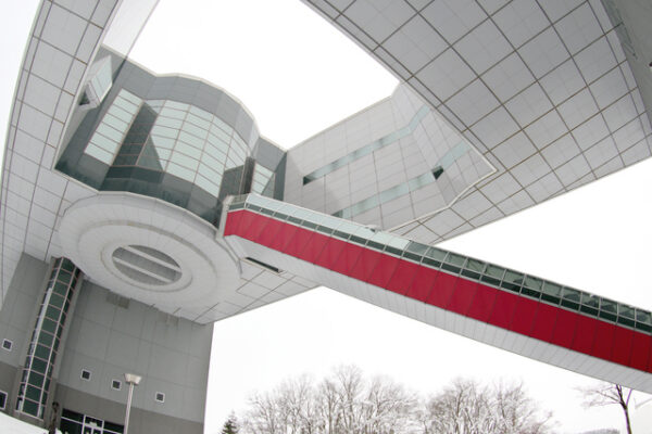 秋田県立近代美術館