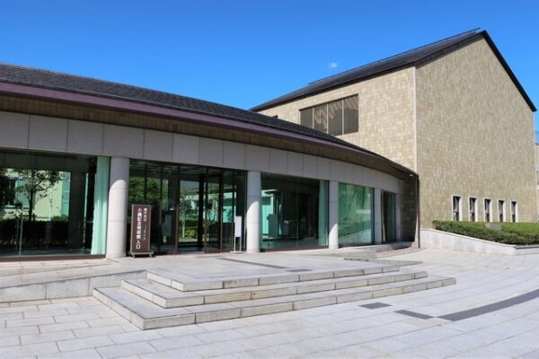 神戸市立小磯記念美術館