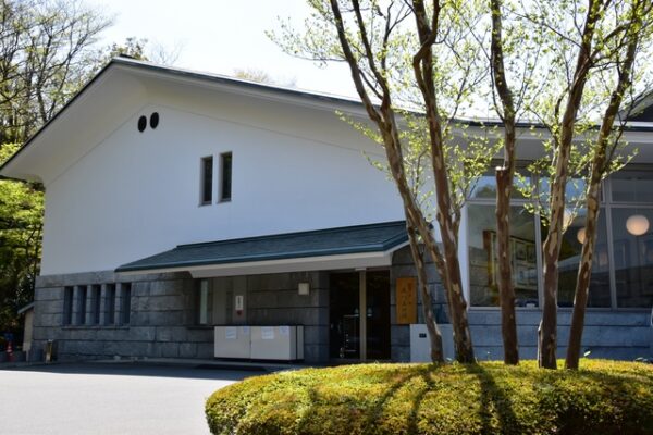 成川美術館