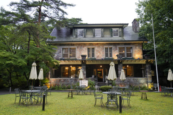 西洋料理 明治の館