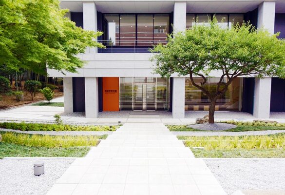 国立音楽大学 楽器学資料館