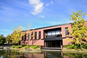 久留米市美術館