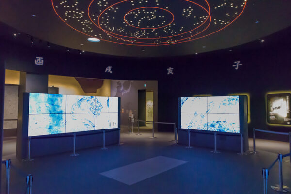 キトラ古墳壁画体験館 四神の館