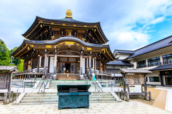 定義如来 西方寺
