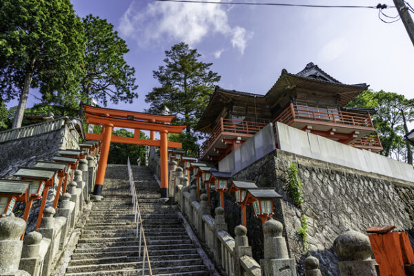 久井稲生神社