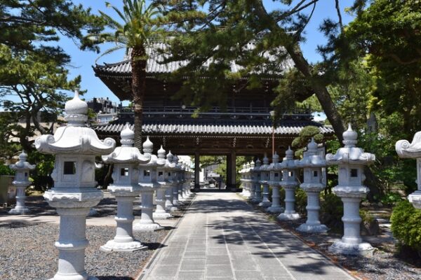 大本山小湊誕生寺