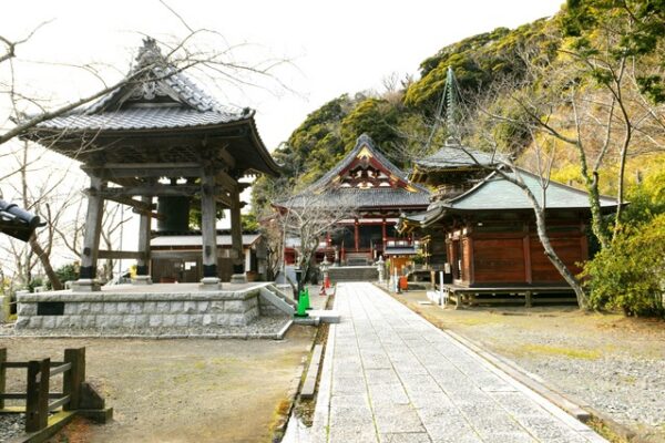 那古寺