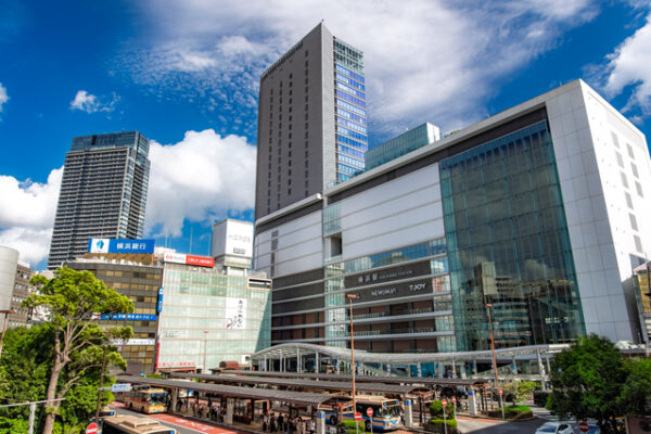 NEWoMan横浜