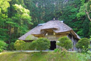 男鹿真山伝承館
